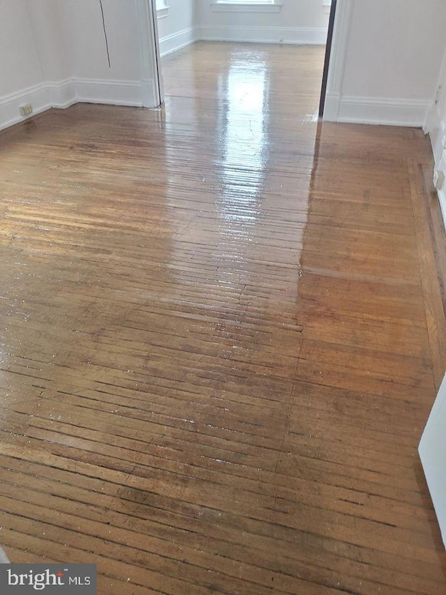 25 S Locust St, Hagerstown, MD 21740 - photo 7