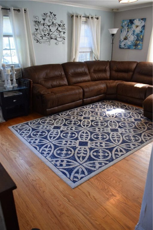 83 Magnolia St, Cranston, RI 02910 - photo 2