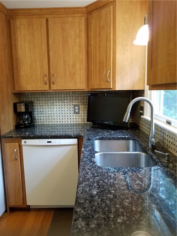 16 Camp St, Chepachet, RI 02814 - photo 6