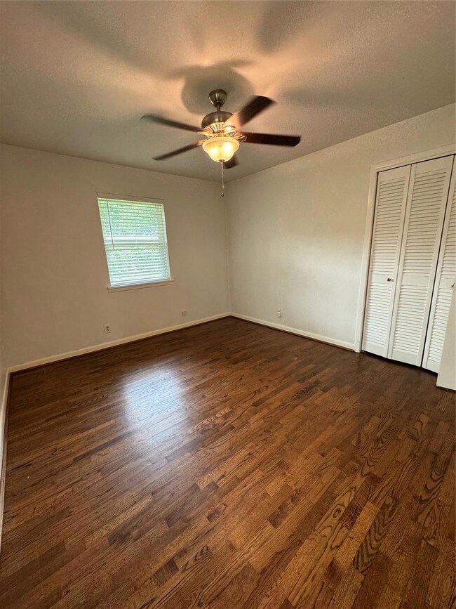 7234 Rutgers Dr, Dallas, TX 75214 - photo 6