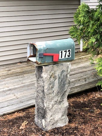 173 W Main St unit 1, Ayer, MA 01432 - photo 2