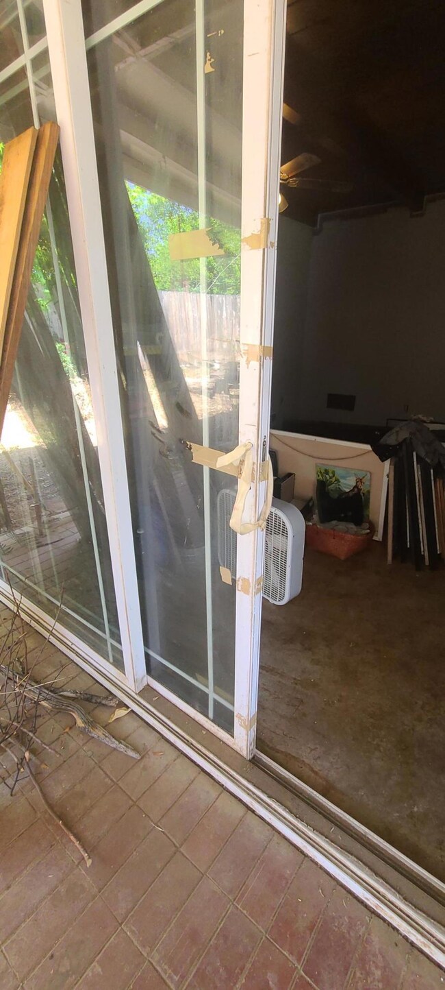 No handle on slider