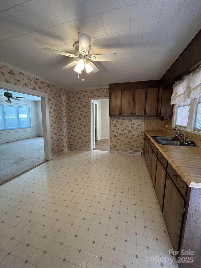 1229 Wiscassett St, Albemarle, NC 28001 - photo 5