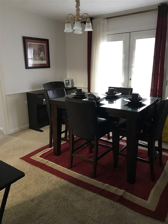 2467 River Oaks Blvd unit A, Jackson, MS 39211 - photo 5