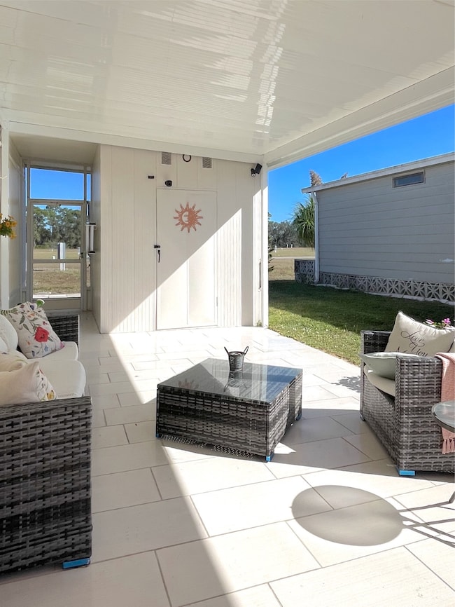 967 Avanti Way, North Fort Myers, FL 33917 - photo 4