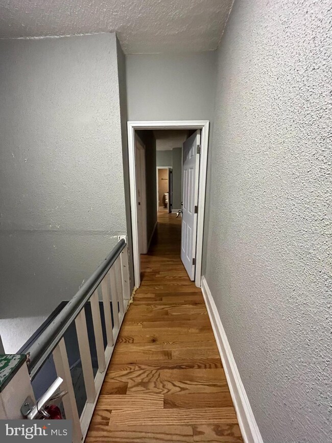 5128 Arch St unit 2R, Philadelphia, PA 19139 - photo 7