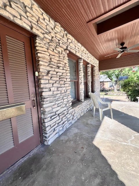 310 W Avenue A, Copperas Cove, TX 76522 - photo 4