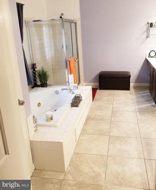 8116 Fe Carter Rd, Laurel, MD 20724 - photo 6