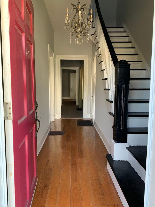 209 W 70th St, Cincinnati, OH 45216 - photo 5