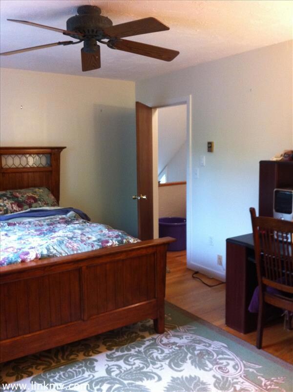 wood floors walk-in closets-ceiling fans