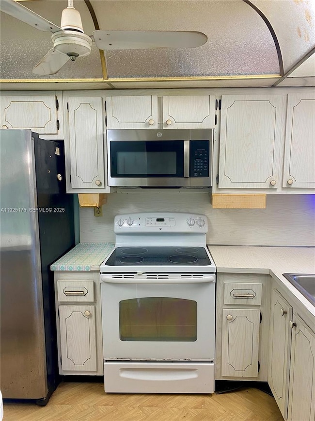 9261 Sunrise Lakes Blvd unit 103, Sunrise, FL 33322 - photo 7