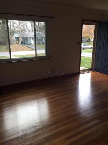 Living room 2