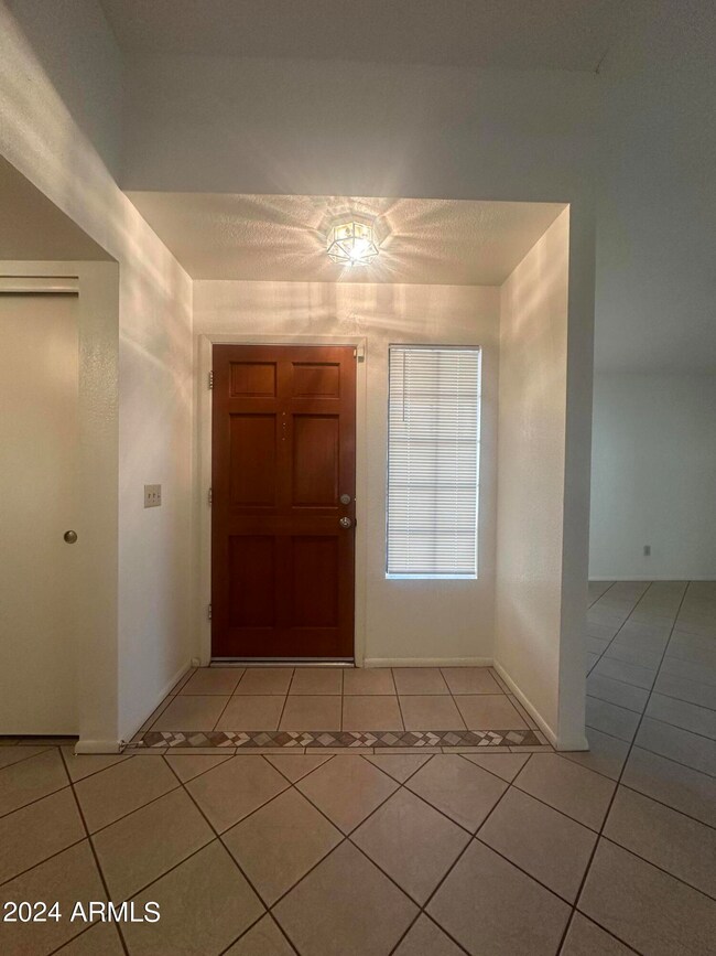 1559 E Whitten St, Chandler, AZ 85225 - photo 7