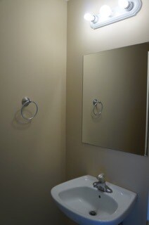 309 N Lincoln Ave, Mundelein, IL 60060 - photo 4