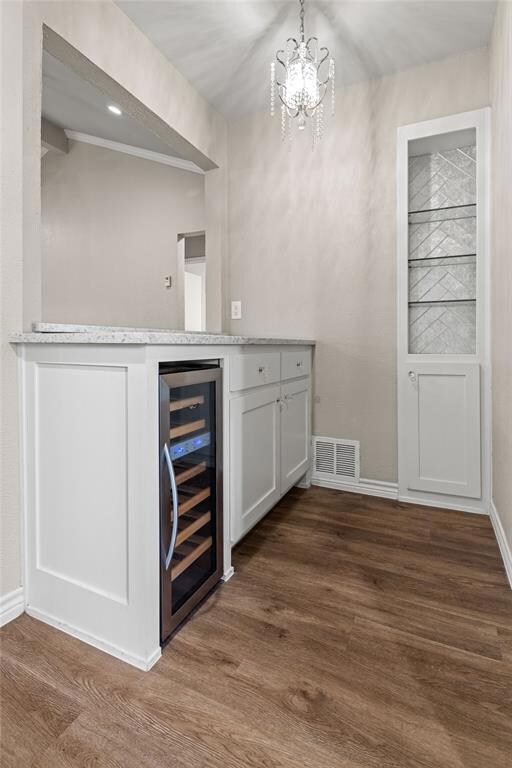 317 Mountainview Dr, Hurst, TX 76054 - photo 6