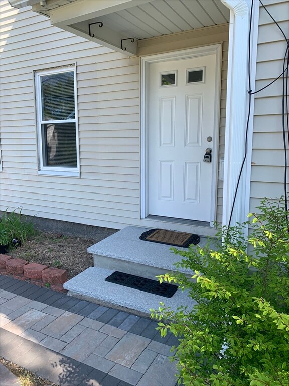 59 Winthrop St unit 1, Holliston, MA 01746 - photo 5