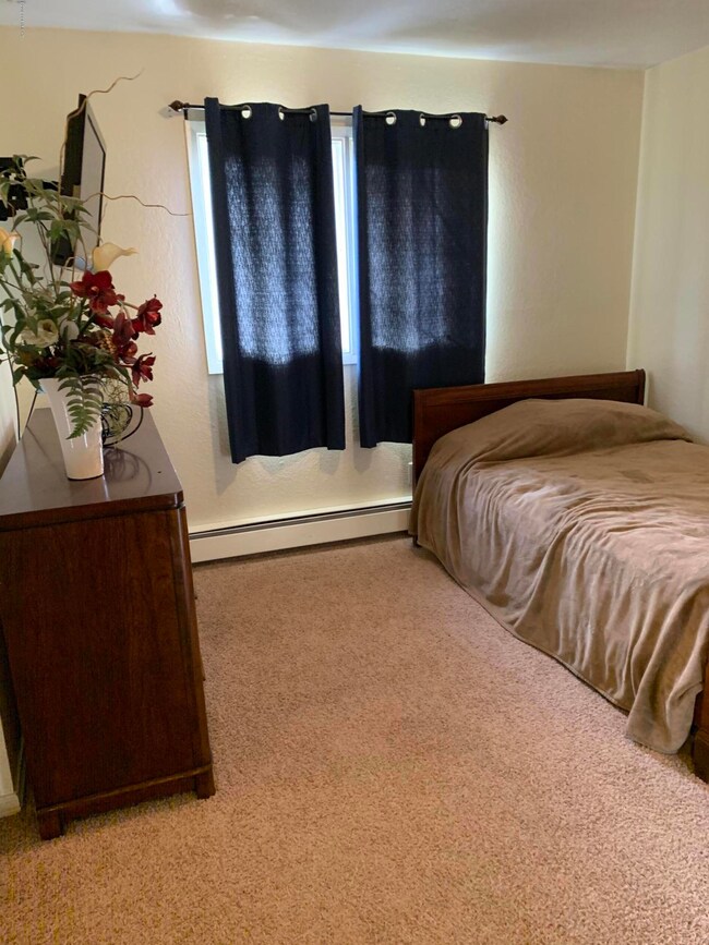 3504 Wyoming Dr unit 1, Anchorage, AK 99517 - photo 5