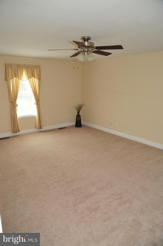 20132 Piney Point Rd, Callaway, MD 20620 - photo 6