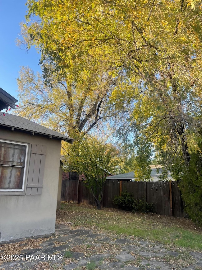 728 N Walnut St, Prescott, AZ 86301 - photo 3