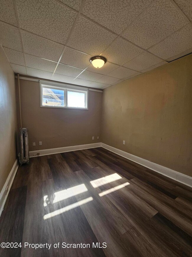 1218 S Main Ave unit 3, Scranton, PA 18504 - photo 6