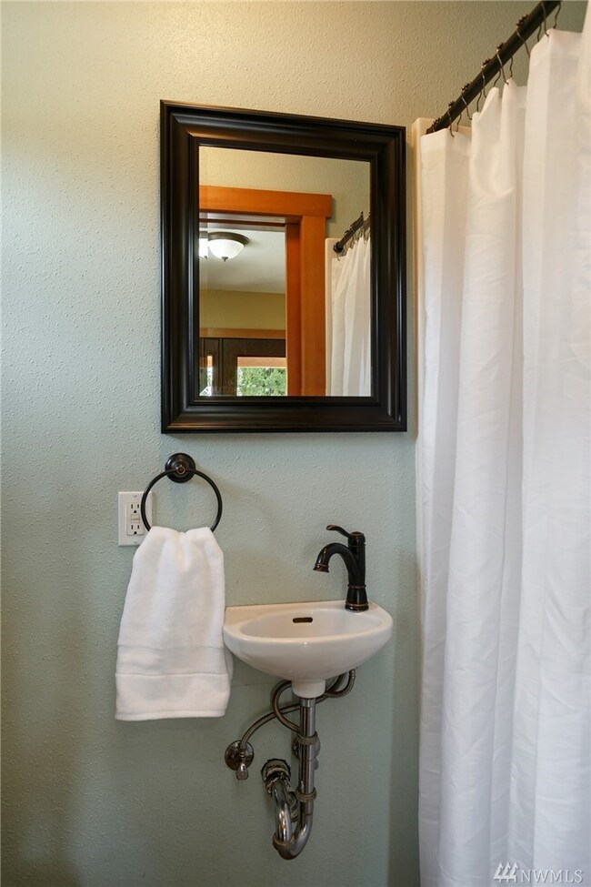 4821 Noon Rd, Bellingham, WA 98226 - photo 4