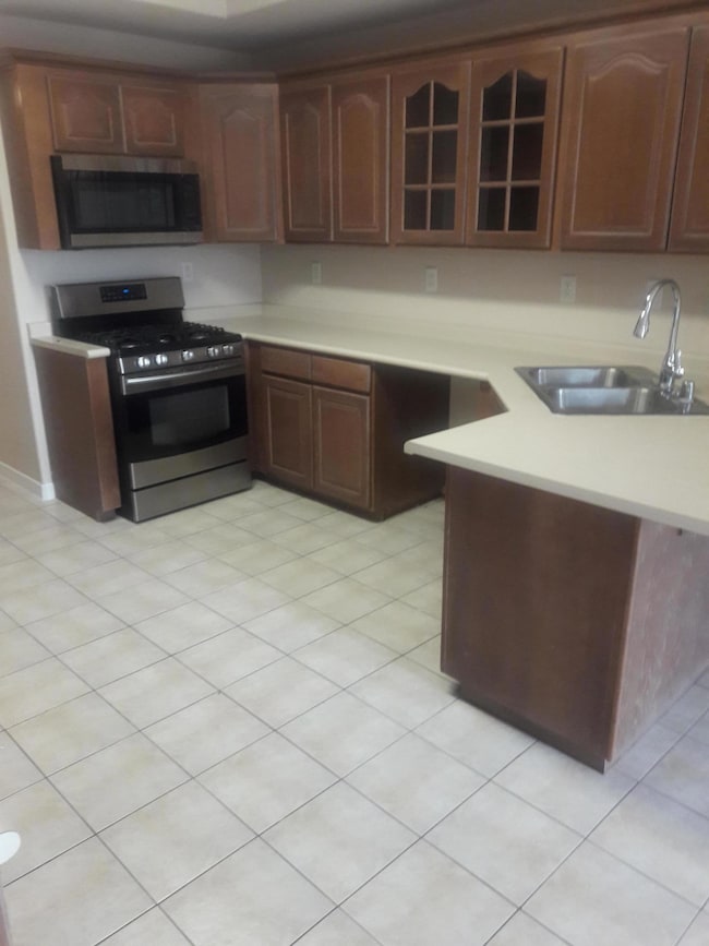 517 Belvidere St unit A, El Paso, TX 79912 - photo 4