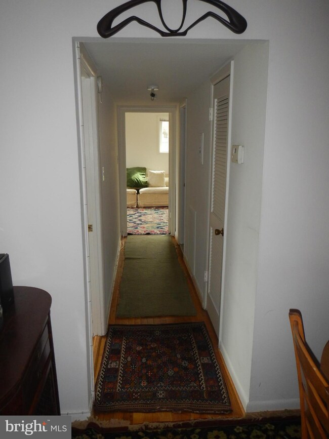 11505 Amherst Ave unit 103, Silver Spring, MD 20902 - photo 4