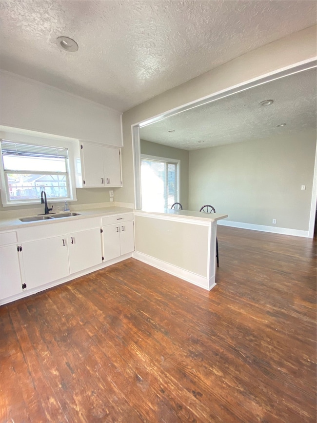 706 Dumble St, Houston, TX 77023 - photo 5