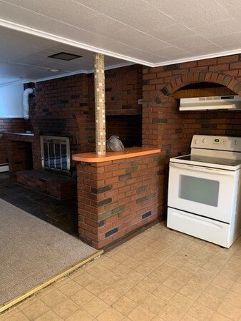 39 Salem St unit A, Woburn, MA 01801 - photo 4