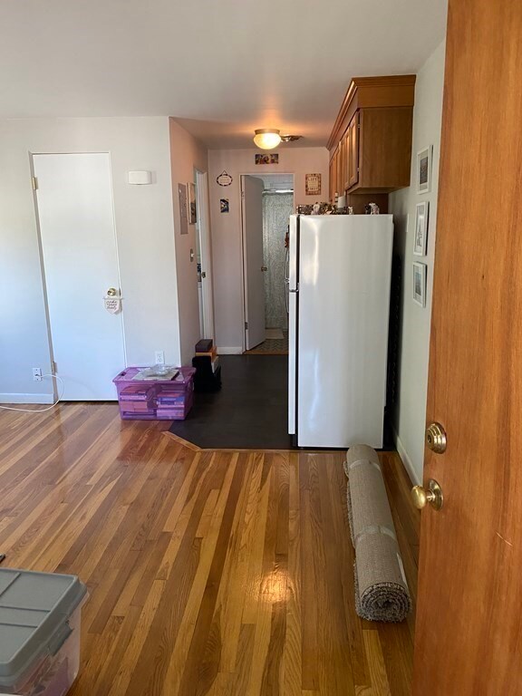 27 School Ave unit D, Waltham, MA 02453 - photo 6