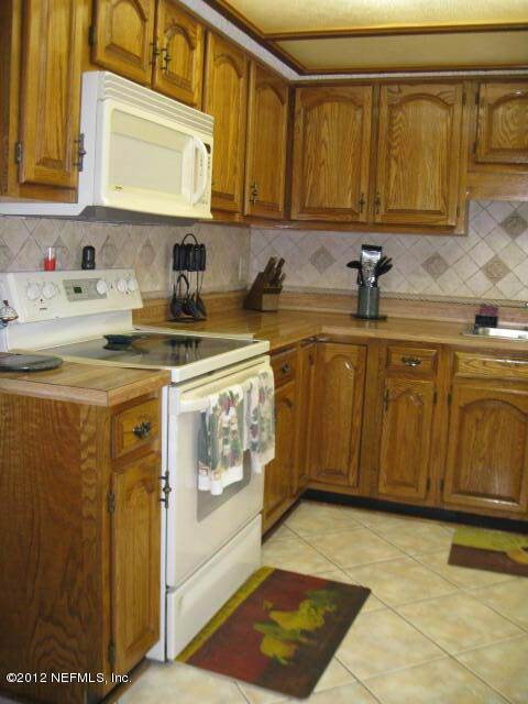 2620 Armsdale Rd, Jacksonville, FL 32218 - photo 7