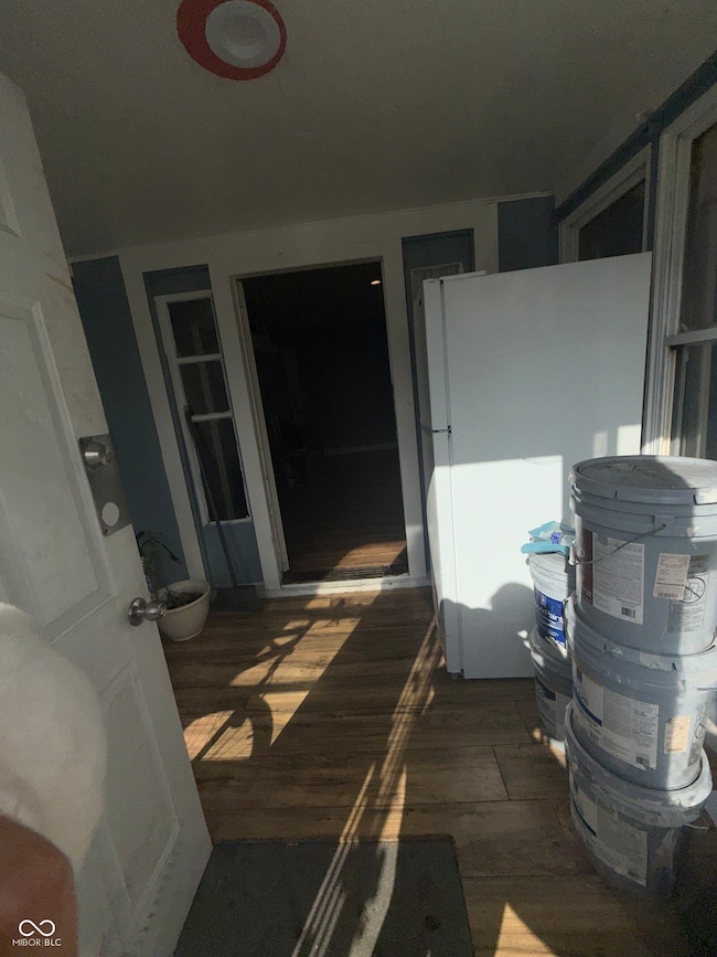 2814 E Brookside Ave, Indianapolis, IN 46218 - photo 2