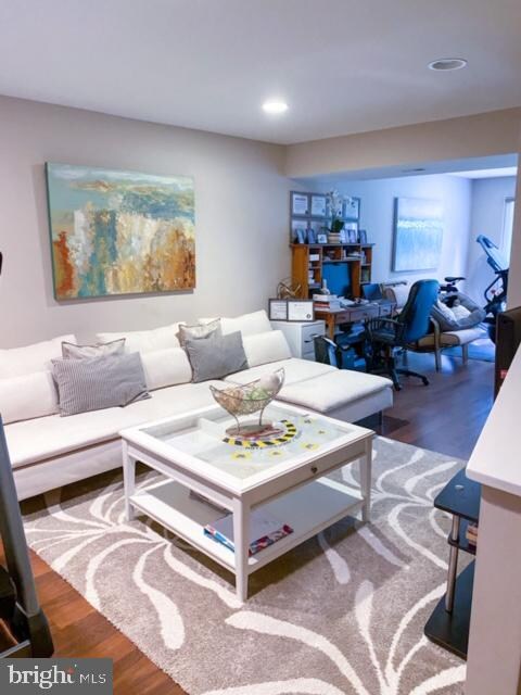 46398 Bluestem Ct, Sterling, VA 20165 - photo 5