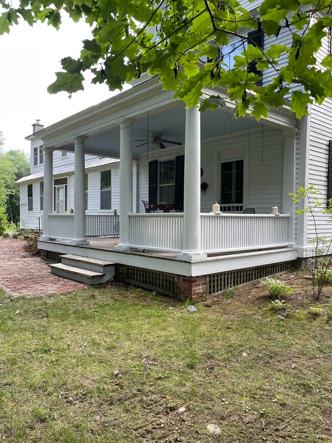 90 Elm St, Lancaster, NH 03584 - photo 5