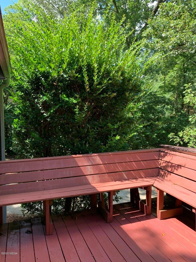 Private Deck