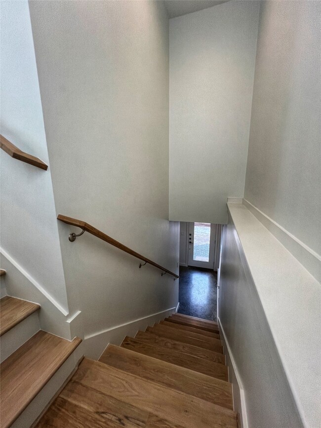 1421 Branard St unit A, Houston, TX 77006 - photo 3