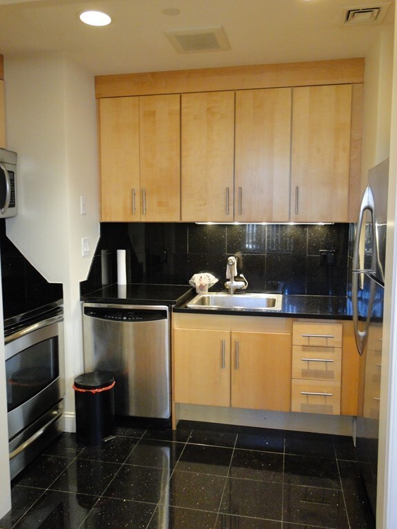 42 Beach St unit 5D, Boston, MA 02111 - photo 7