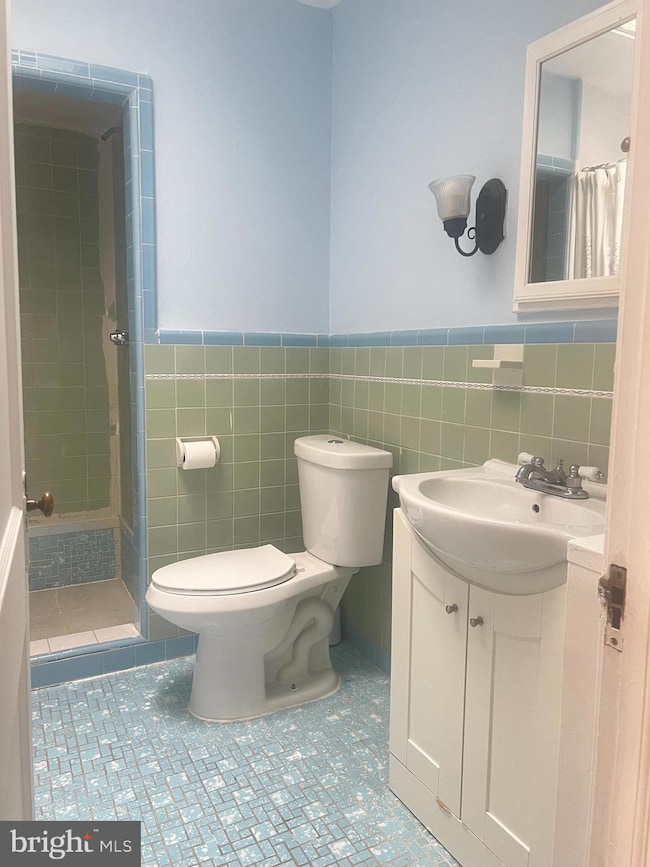 3041 Knorr St, Philadelphia, PA 19149 - photo 5