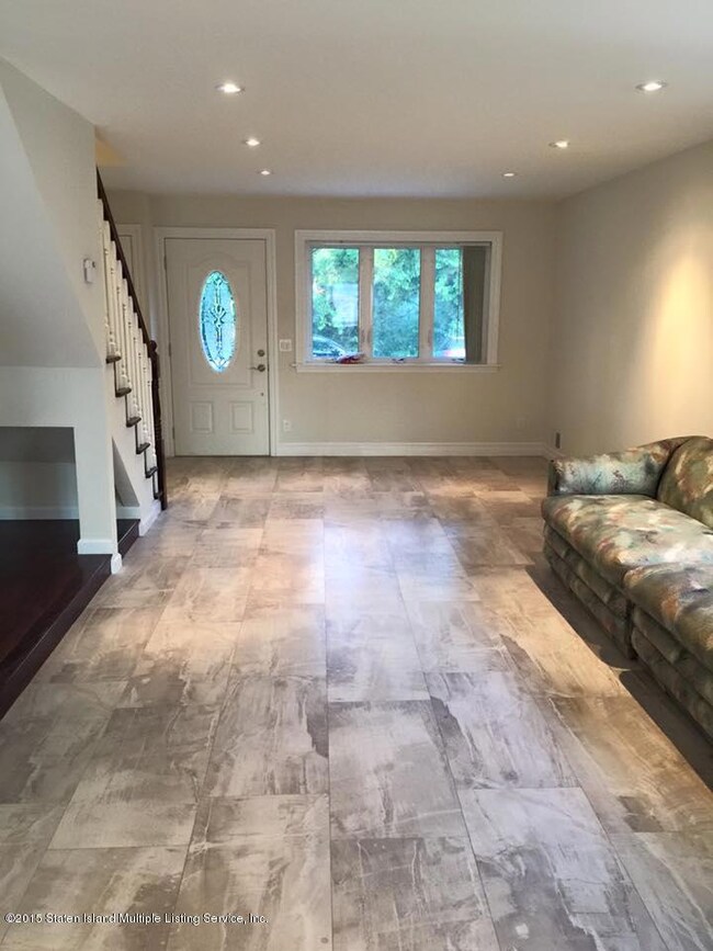 2 Livingroom
