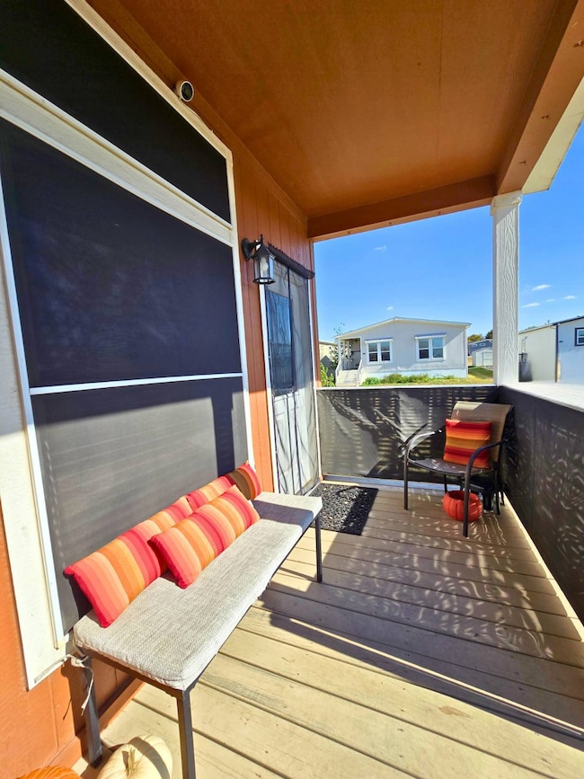 11215 Mountain Ash Ln, Euless, TX 76040 - photo 3