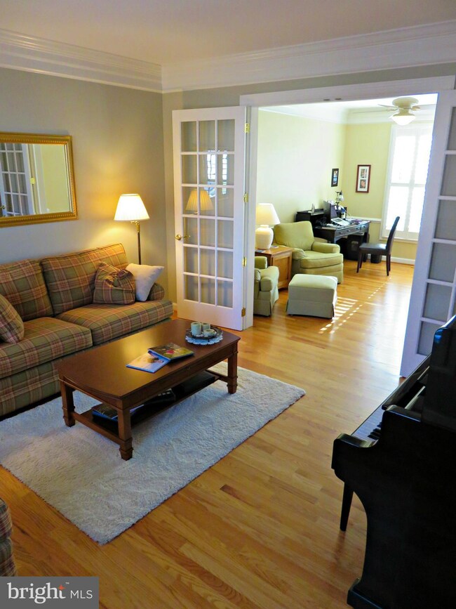 10214 Crosscut Way, Damascus, MD 20872 - photo 7