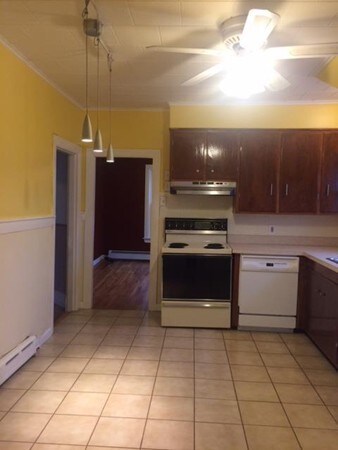 66 Crescent St, Swampscott, MA 01907 - photo 4