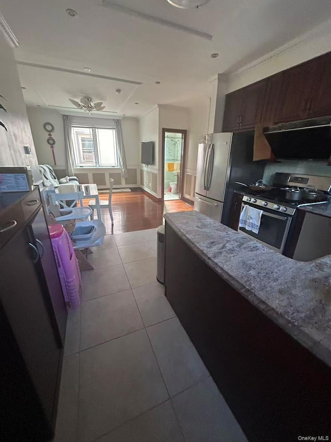 57-12 157th St unit First floor Rear., Flushing, NY 11355 - photo 2