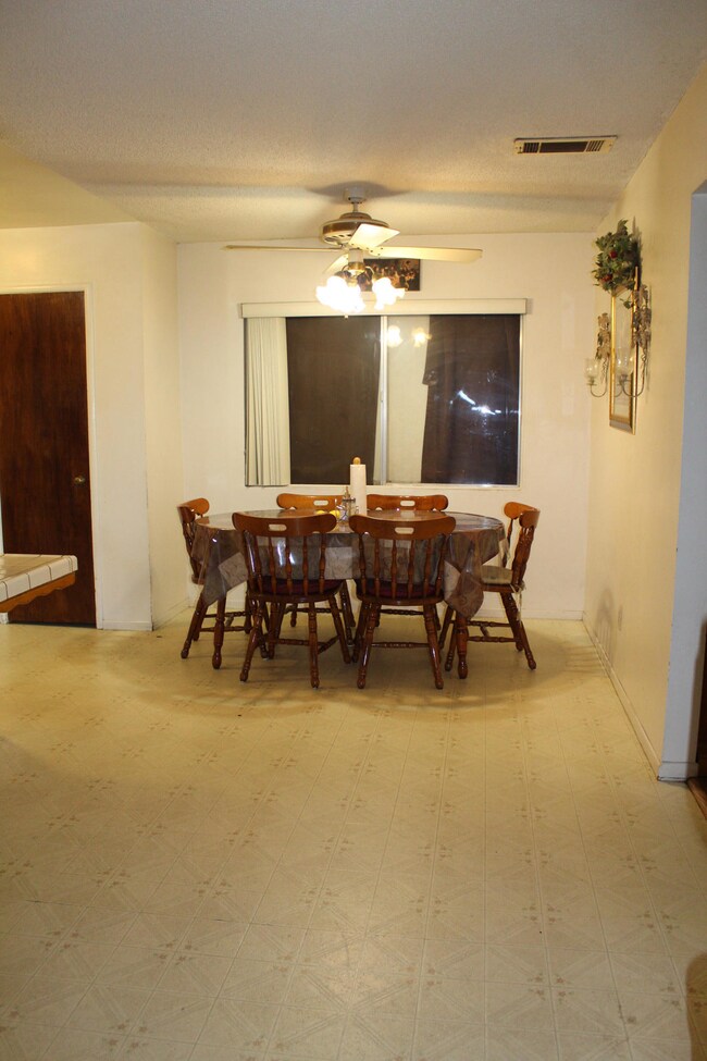 21106 Iris Ave, Porterville, CA 93257 - photo 6