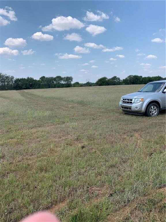8976 Burkett Rd unit 2, Noble, OK 73068 - photo 3