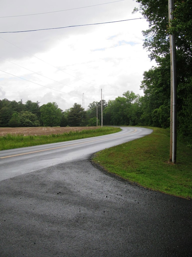 Road scene looking North