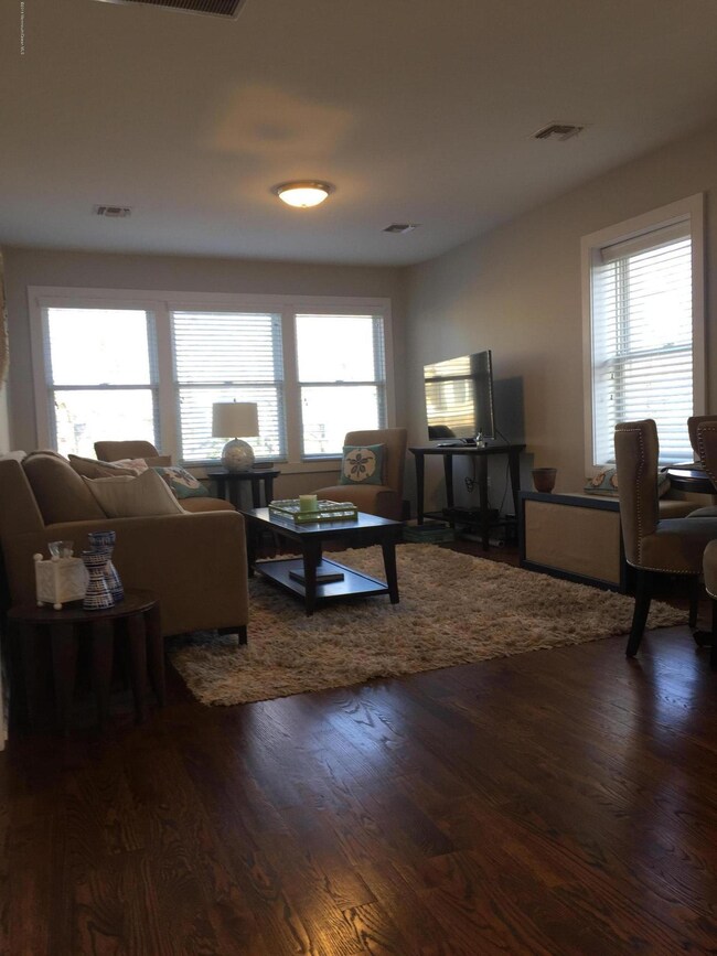 217 Jersey Ave unit East Unit, Spring Lake, NJ 07762 - photo 6