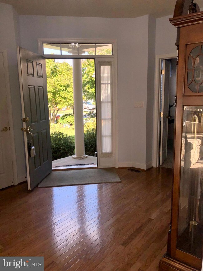 13240 Fieldstone Way, Gainesville, VA 20155 - photo 3