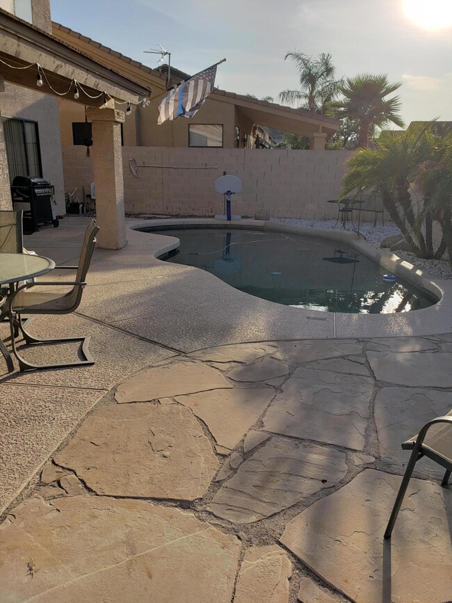 Pool 3