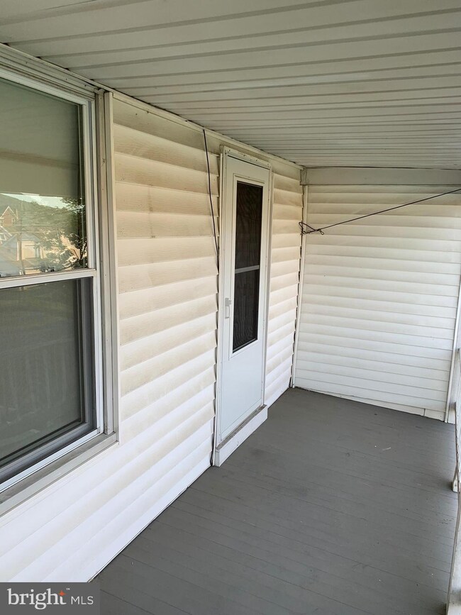 32 N 5th St, Newport, PA 17074 - photo 5